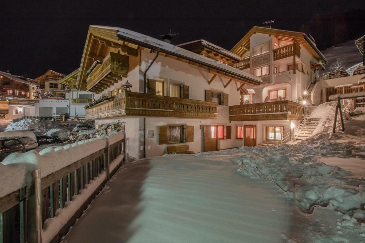Appartamenti Vilin San Cassiano  Exterior photo