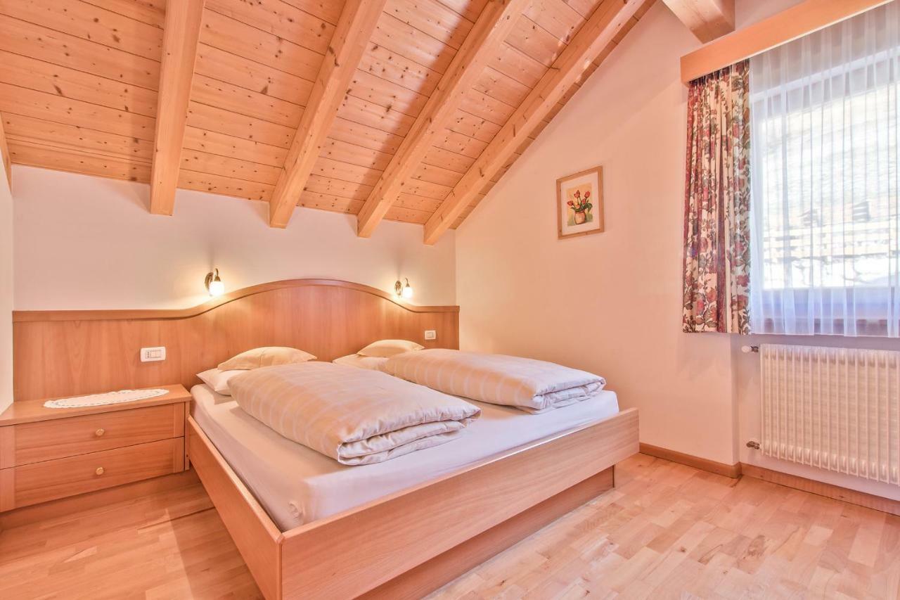Appartamenti Vilin San Cassiano  Exterior photo