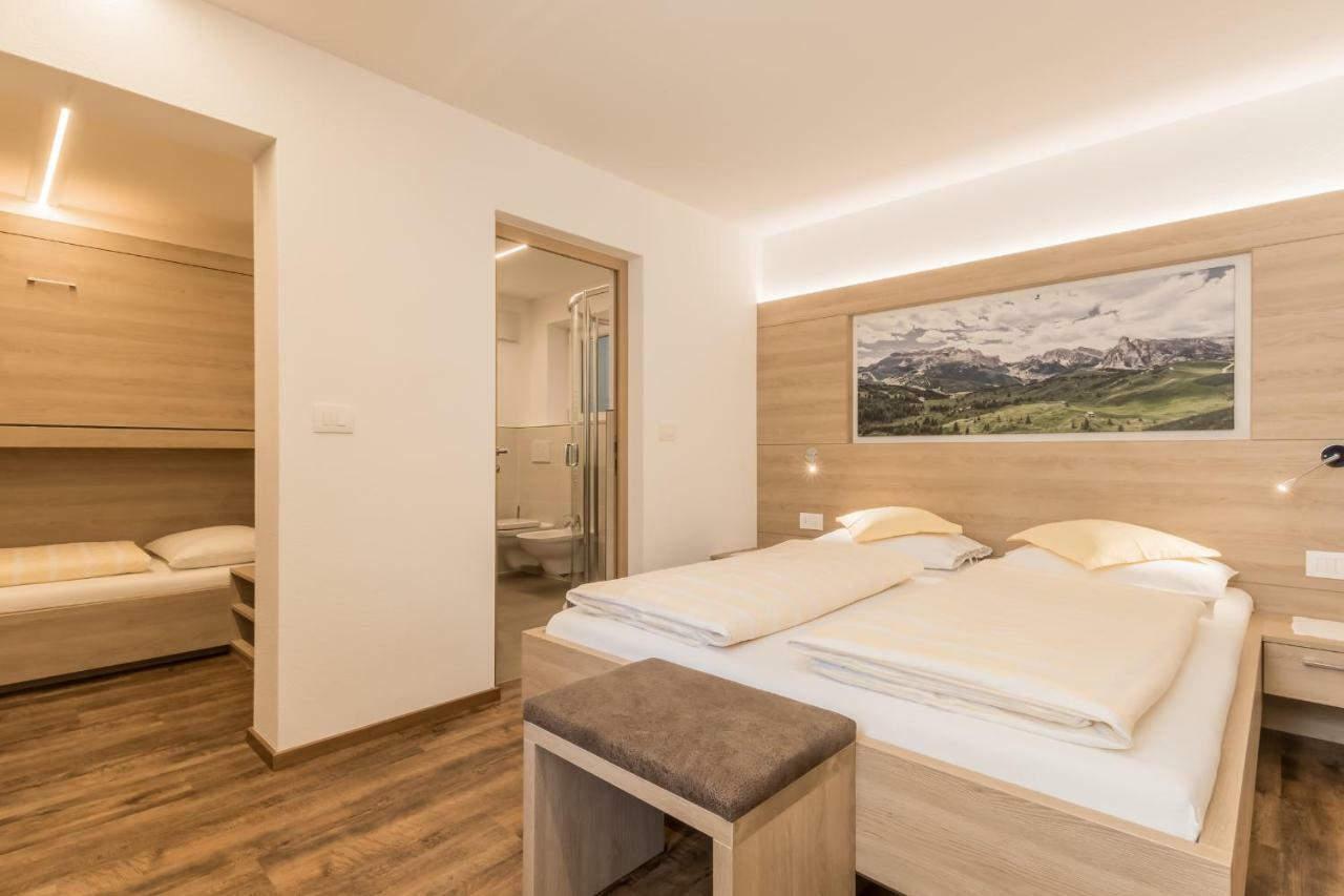 Appartamenti Vilin San Cassiano  Exterior photo